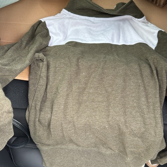 2 PINK XS quarter zip jackets - Picture 4 of 4